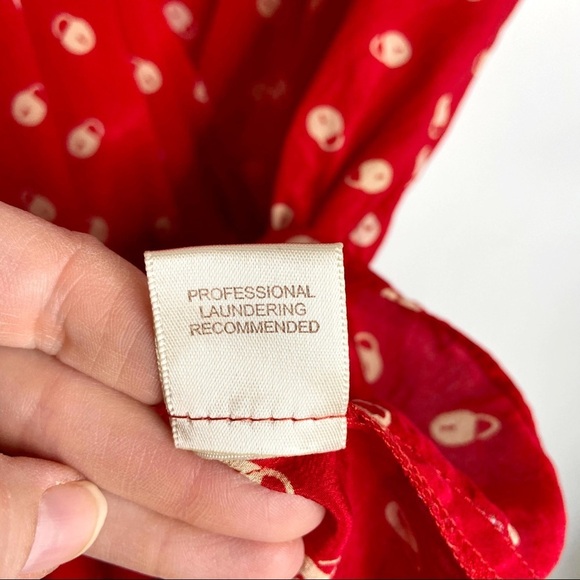 Petticoat Alley 100% Silk Cherry Red Lock Print Blouse - Picture 8 of 14